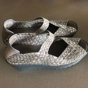 Bernie MEV Fame Wedges